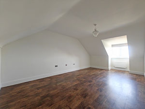 Photo 16- click for photo gallery